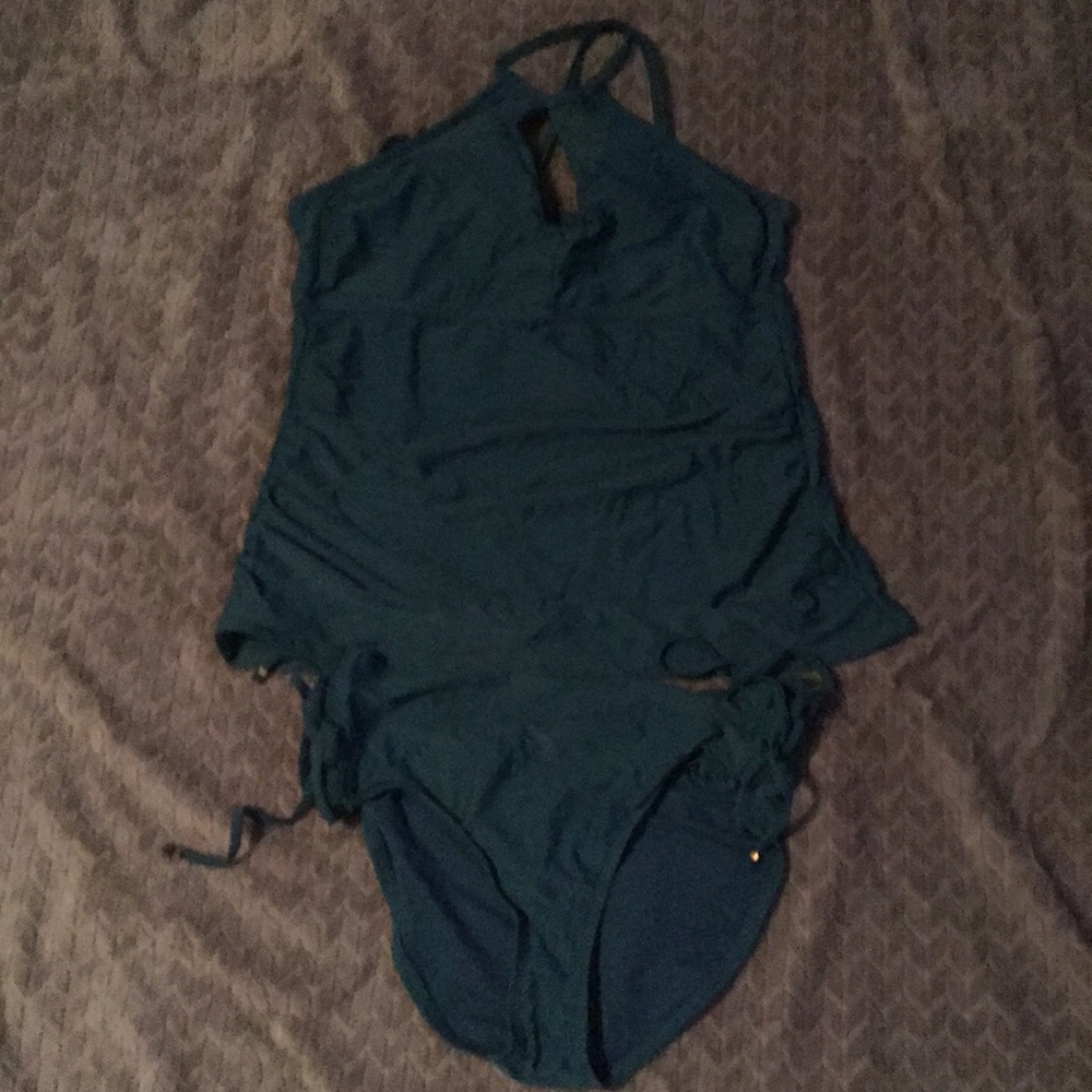 Swimming suit tankini